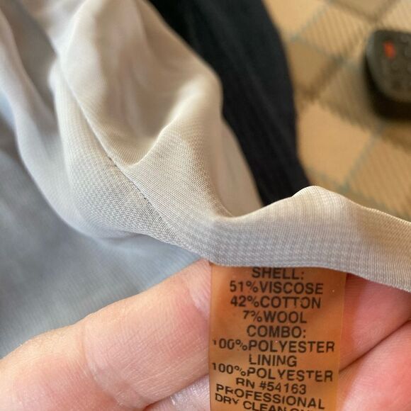 Calvin Klein knit & pleated chiffon dress w/ lace & surplice neckline🔥 - Picture 9 of 10